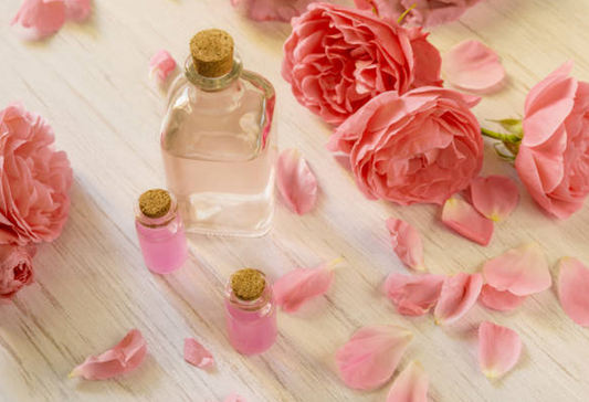 Knowing the Differences between Natural and Synthetic Fragrances